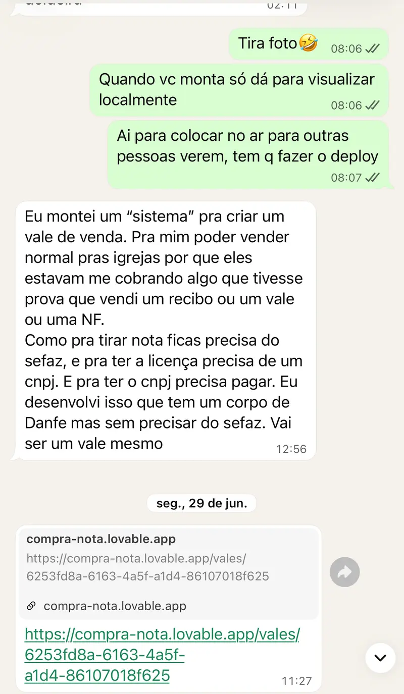 Conversa de WhatsApp em que Kadu mostra a Luan um sistema de vales que colocou no ar